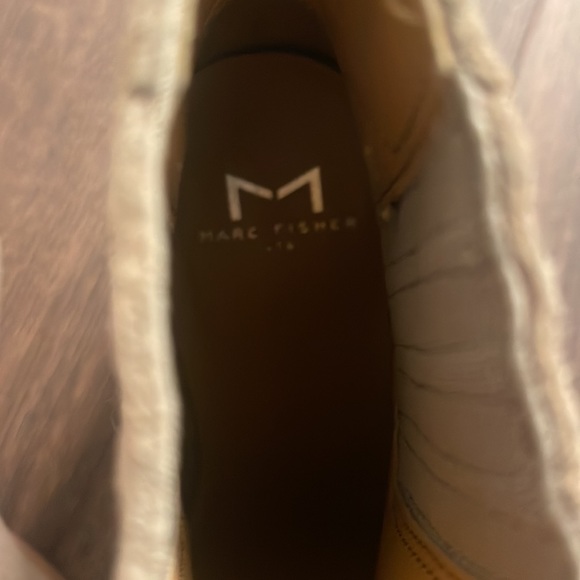 WORN BUT GREAT CONDITION Marc Fisher ankle boots - Size 8 - Picture 5 of 6